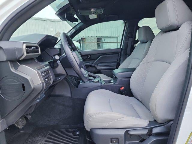 2024 Toyota Tacoma 4WD 4WD SR5 Double Cab 5' Bed AT (GS)