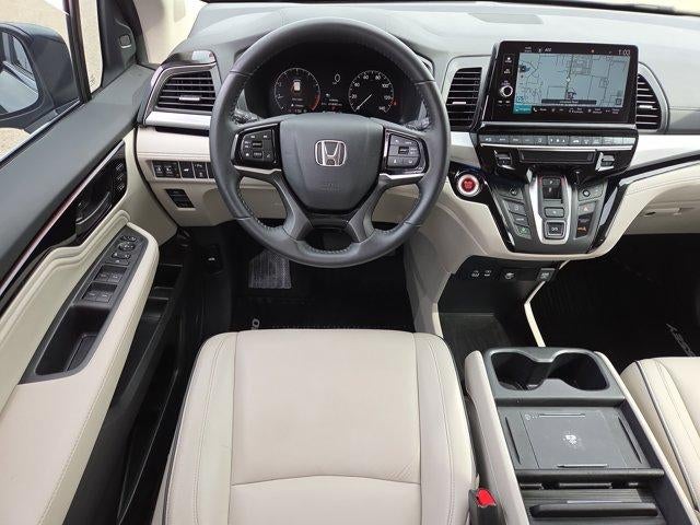2025 Honda Odyssey Touring Auto