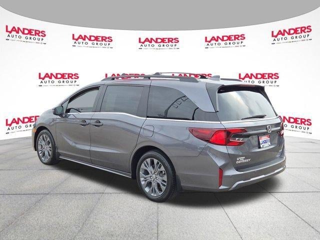 2025 Honda Odyssey Touring Auto