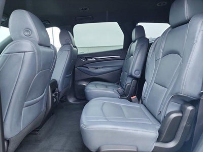 2023 Buick Enclave Essence FWD