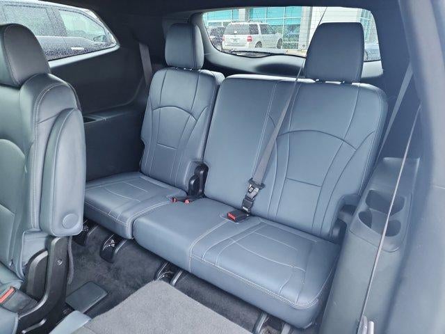 2023 Buick Enclave Essence FWD