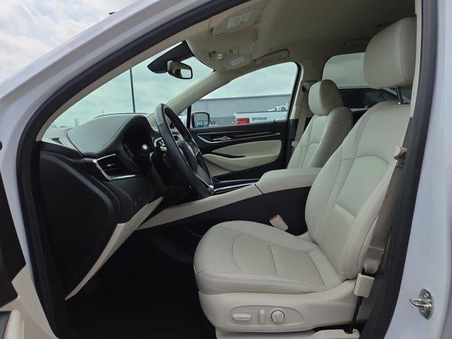 2023 Buick Enclave Essence FWD