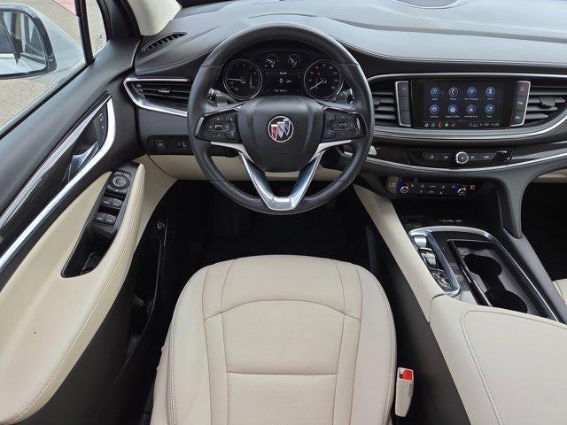 2023 Buick Enclave Essence FWD