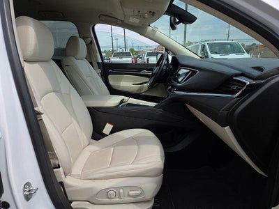 2023 Buick Enclave Essence FWD