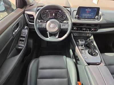 2023 Nissan Rogue FWD SV