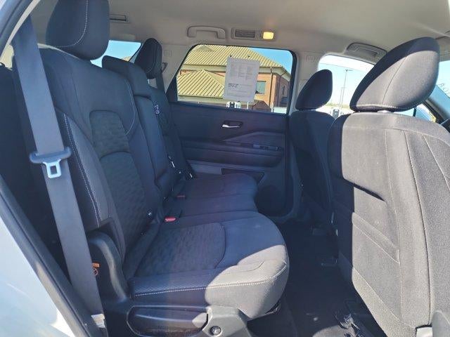 2022 Nissan Pathfinder SV 2WD