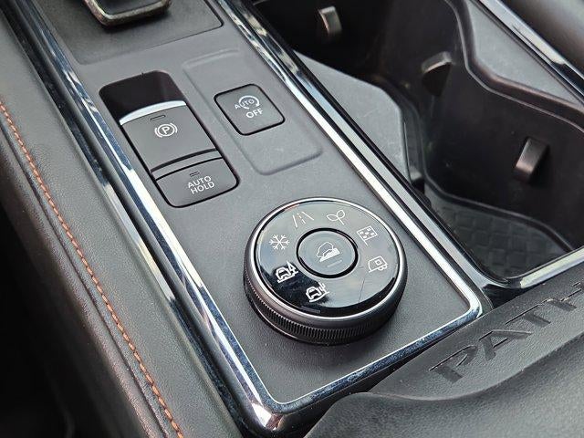 2024 Nissan Pathfinder Rock Creek 4WD