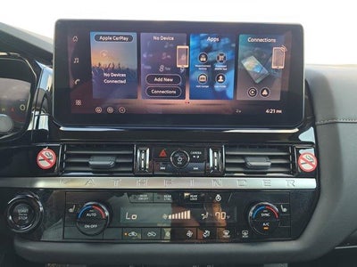 2026 Nissan Pathfinder SL 2WD
