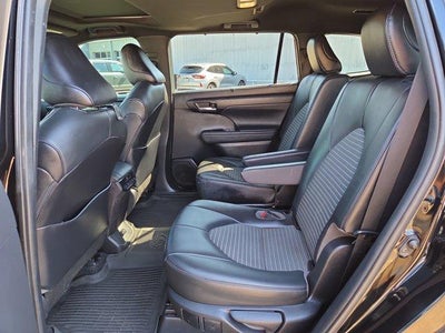 2021 Toyota Highlander XSE FWD (Natl)