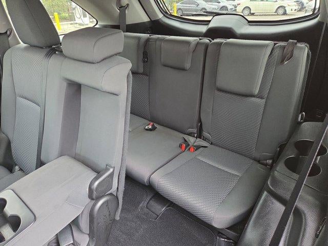 2019 Toyota Highlander LE Plus V6 FWD (SE)