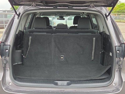2019 Toyota Highlander LE Plus V6 FWD (SE)