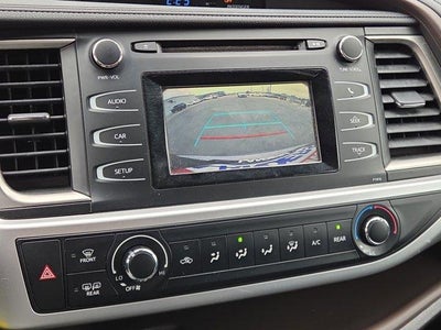 2019 Toyota Highlander LE Plus V6 FWD (SE)