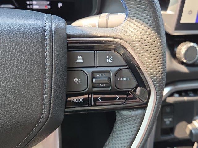 2025 Toyota Tundra 4WD 4WD Platinum CrewMax 5.5' Bed (Natl)