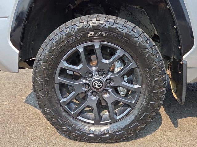 2025 Toyota Tundra 4WD 4WD Platinum CrewMax 5.5' Bed (Natl)