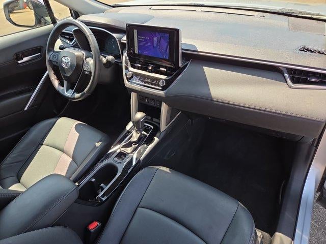 2024 Toyota Corolla Cross XLE 2WD (Natl)
