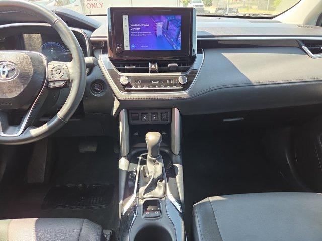 2024 Toyota Corolla Cross XLE 2WD (Natl)