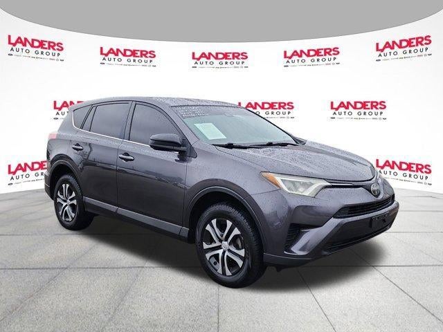 2018 Toyota RAV4 LE FWD (GS)