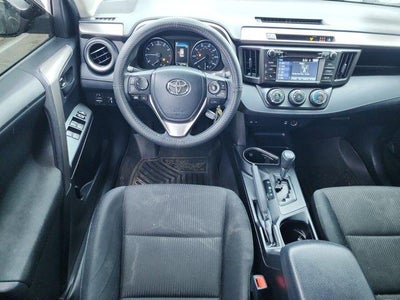 2018 Toyota RAV4 LE FWD (GS)