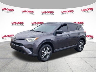 2018 Toyota RAV4 LE FWD (GS)