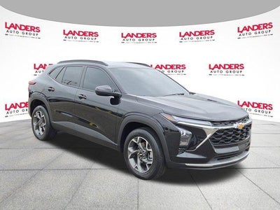 2024 Chevrolet Trax FWD 4dr LT