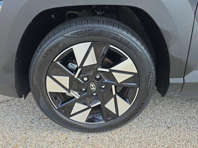 2024 Hyundai KONA SEL FWD