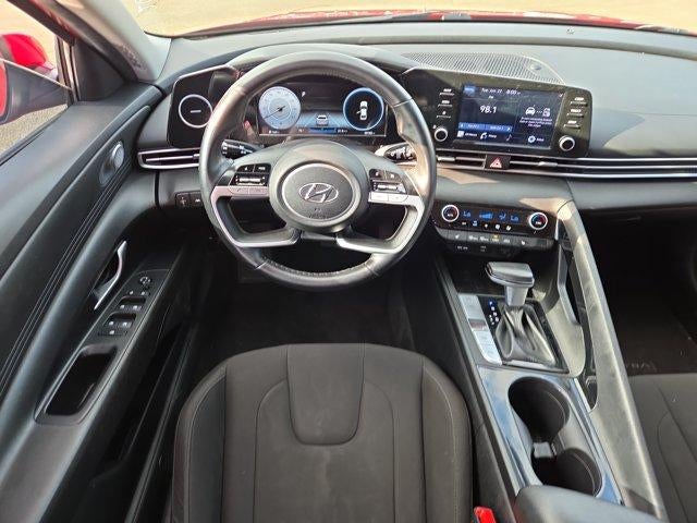 2022 Hyundai ELANTRA SEL IVT