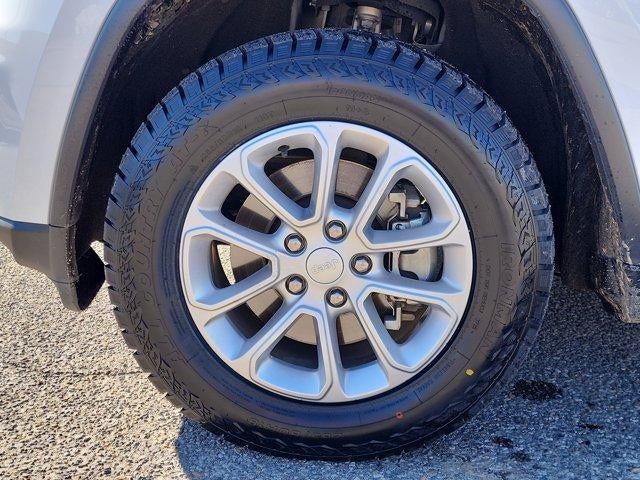 2021 Jeep Grand Cherokee Laredo E 4x2