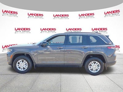 2024 Jeep Grand Cherokee Laredo 4x4