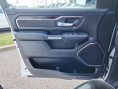 2022 RAM 1500 Laramie 4x4 Crew Cab 5'7" Box