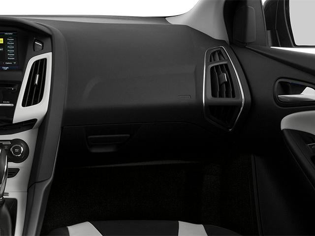 2014 Ford Focus 4dr Sdn SE