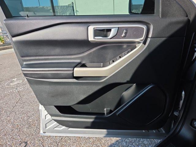 2021 Ford Explorer XLT RWD