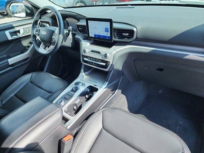 2022 Ford Explorer XLT 4WD
