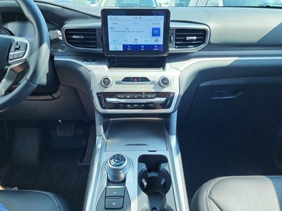 2022 Ford Explorer XLT 4WD