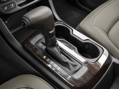 2016 GMC Canyon Crew Cab Short Box 2-Wheel Drive SLT