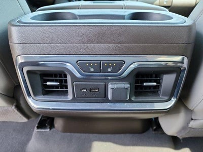 2021 GMC Sierra 1500 Crew Cab Short Box 4-Wheel Drive SLT