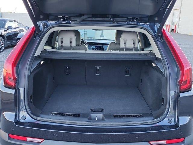 2023 Cadillac XT4 FWD 4dr Premium Luxury