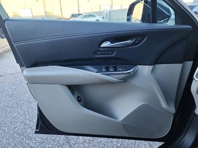 2023 Cadillac XT4 FWD 4dr Premium Luxury