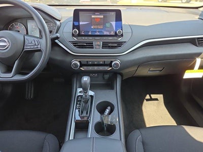 2025 Nissan Altima S FWD