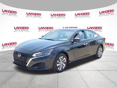 2025 Nissan Altima S FWD