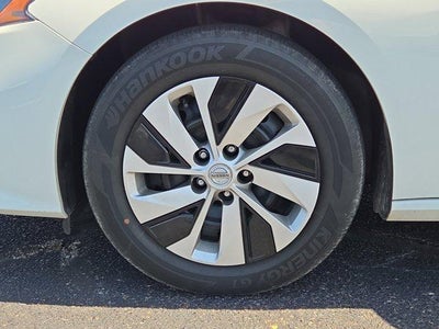 2022 Nissan Altima 2.5 S Sedan