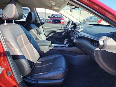 2024 Nissan Altima 2.5 SR Sedan