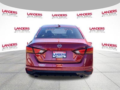 2024 Nissan Altima 2.5 SR Sedan