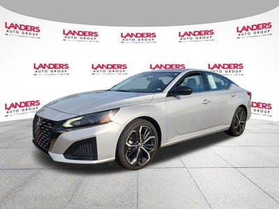 2024 Nissan Altima 2.5 SR Sedan