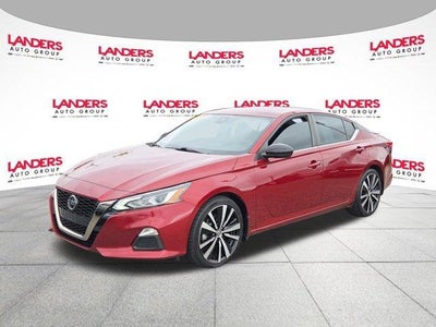 2022 Nissan Altima 2.5 SR Sedan