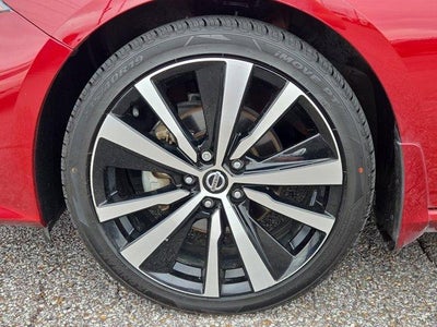 2022 Nissan Altima 2.5 SR Sedan