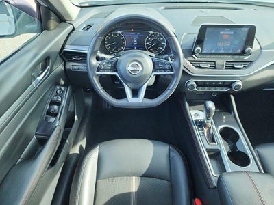 2024 Nissan Altima 2.5 SR Sedan