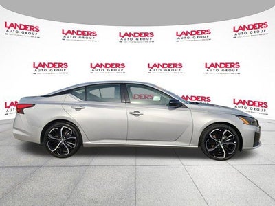 2024 Nissan Altima 2.5 SR Sedan