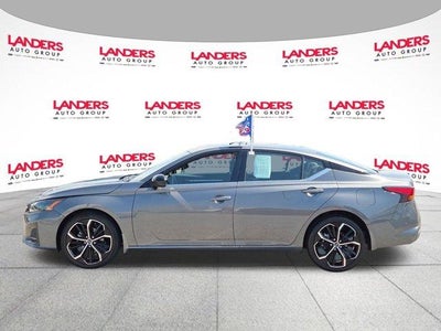 2025 Nissan Altima SR AWD