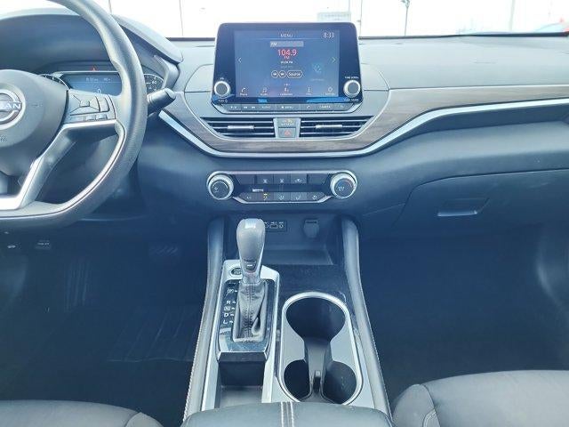 2023 Nissan Altima 2.5 SV Sedan