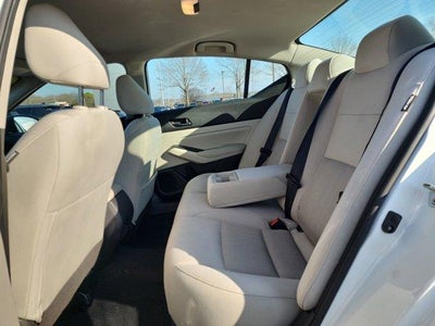 2024 Nissan Altima 2.5 SV Sedan